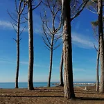 Bilocale Primo Piano Marina Di Apartament