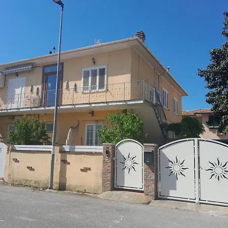 Apartament Bilocale Primo Piano Marina Di