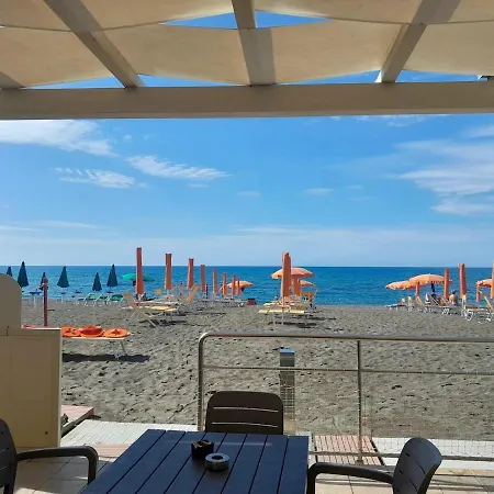 Bilocale Primo Piano Marina Di Apartament Cecina (Livorno)